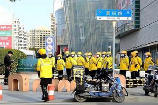 凯恩本场对阵斯图加特数据：2进球1错失重要机会，评分8.2